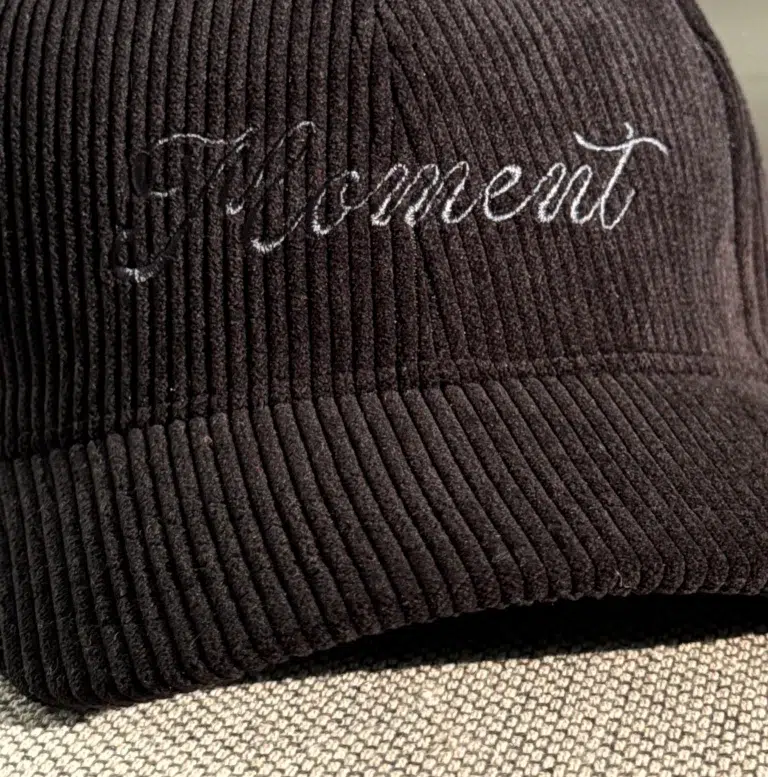 ARTOS BLACK CAP HAT EMBROIDERY RECYCLED CORDUROY UNISEX ACCESSORY